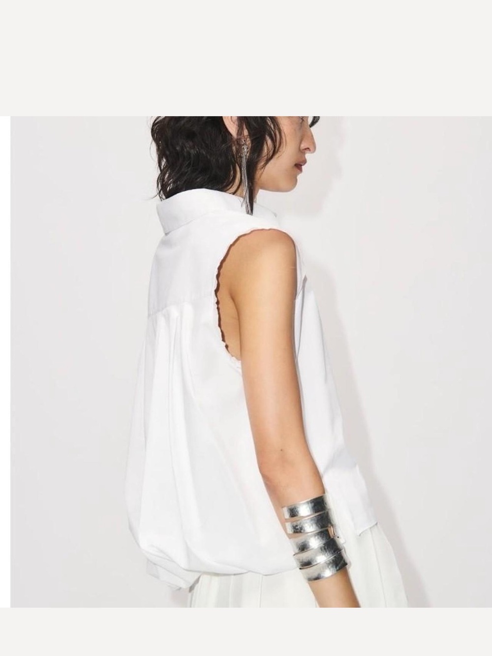 Zara White Poplin Sleeveless Shirt With Balloons Back Hem Detail XS NWOT